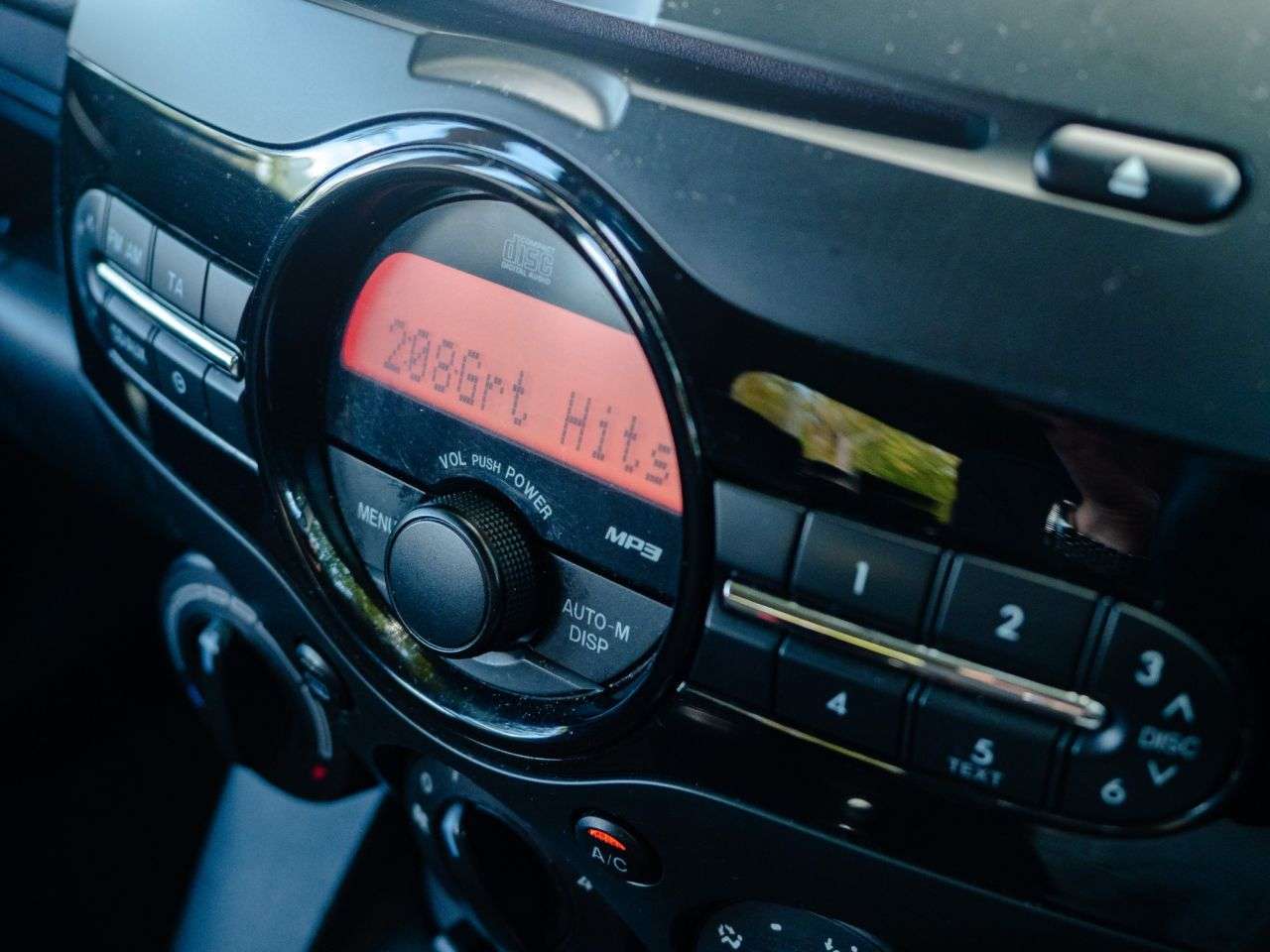 2011 MAZDA MAZDA2 2011 MAZDA MAZDA2