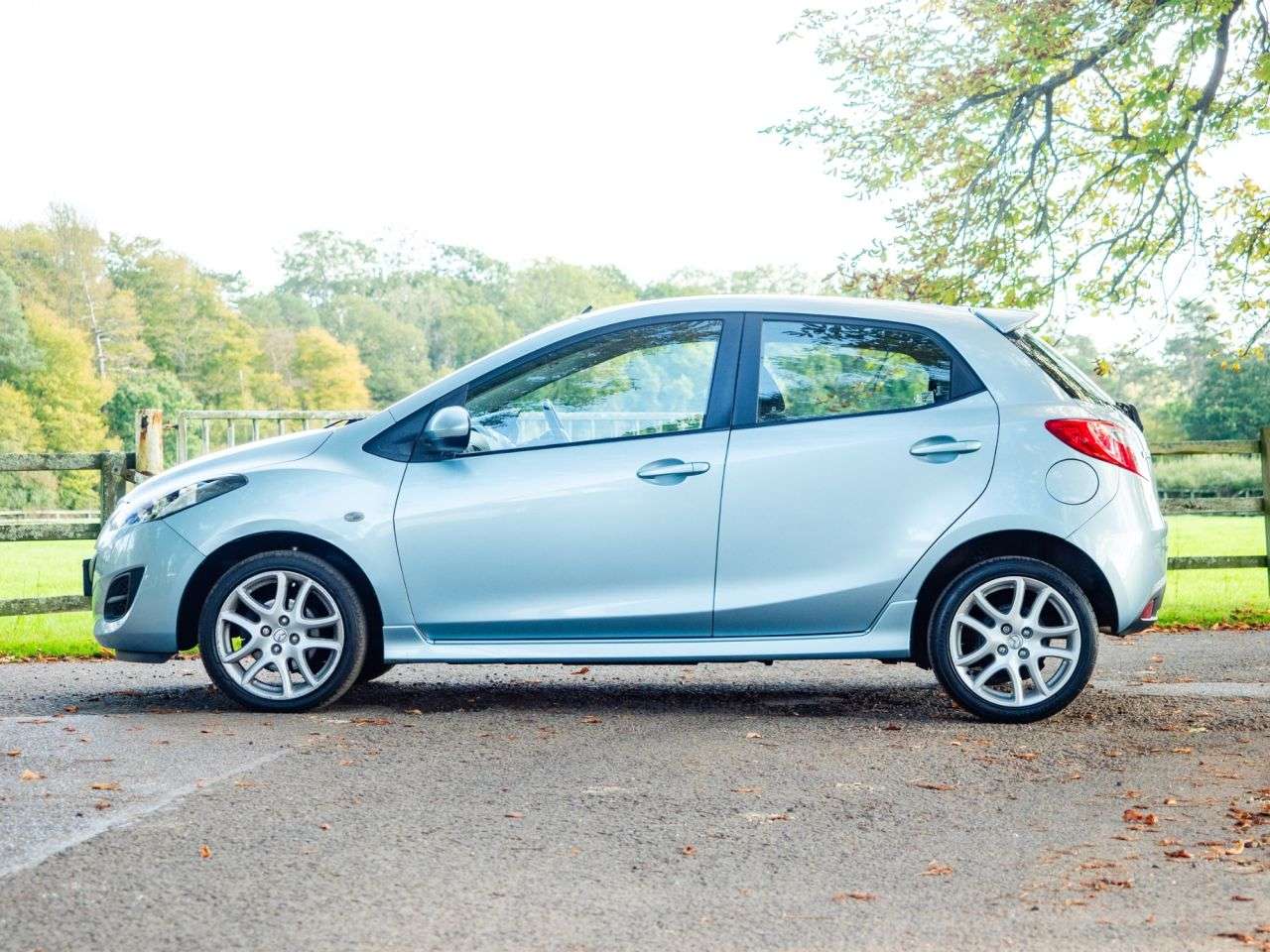 2011 MAZDA MAZDA2 2011 MAZDA MAZDA2