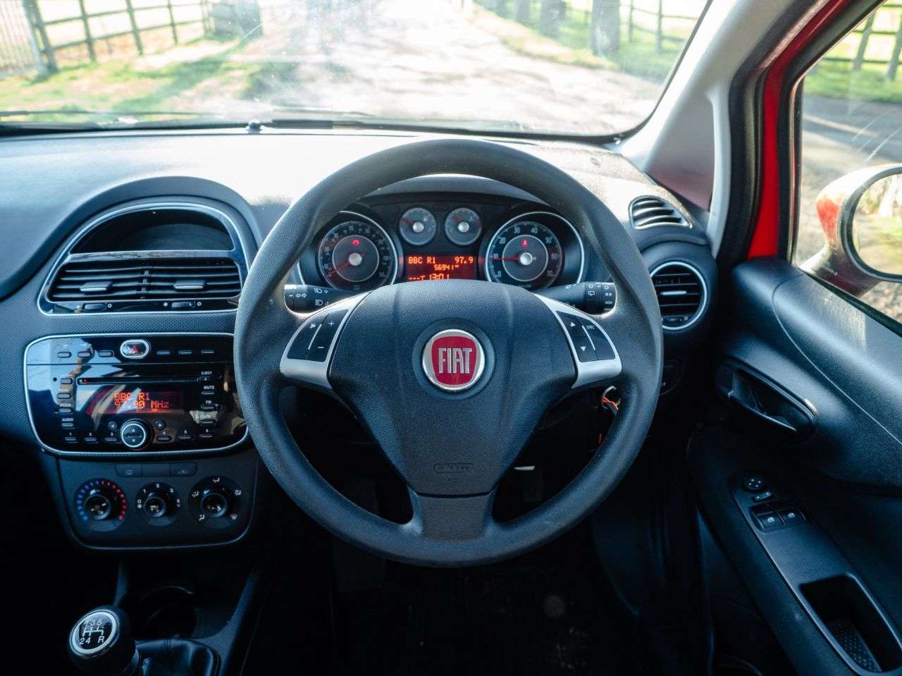 2014 FIAT PUNTO 2014 FIAT PUNTO