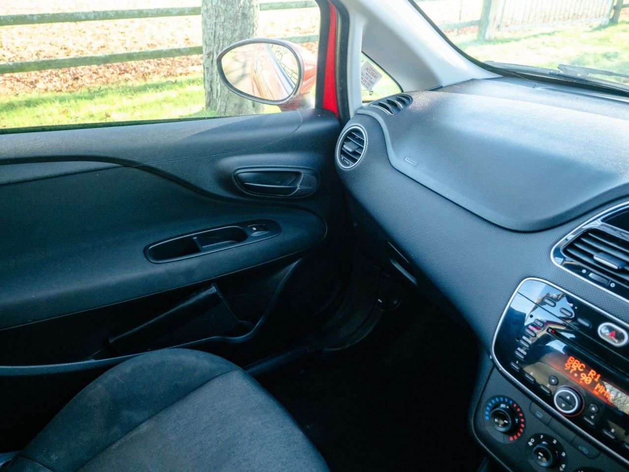 2014 FIAT PUNTO 2014 FIAT PUNTO