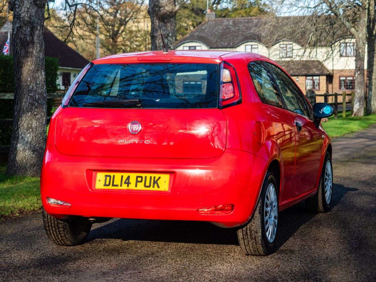 2014 FIAT PUNTO 2014 FIAT PUNTO