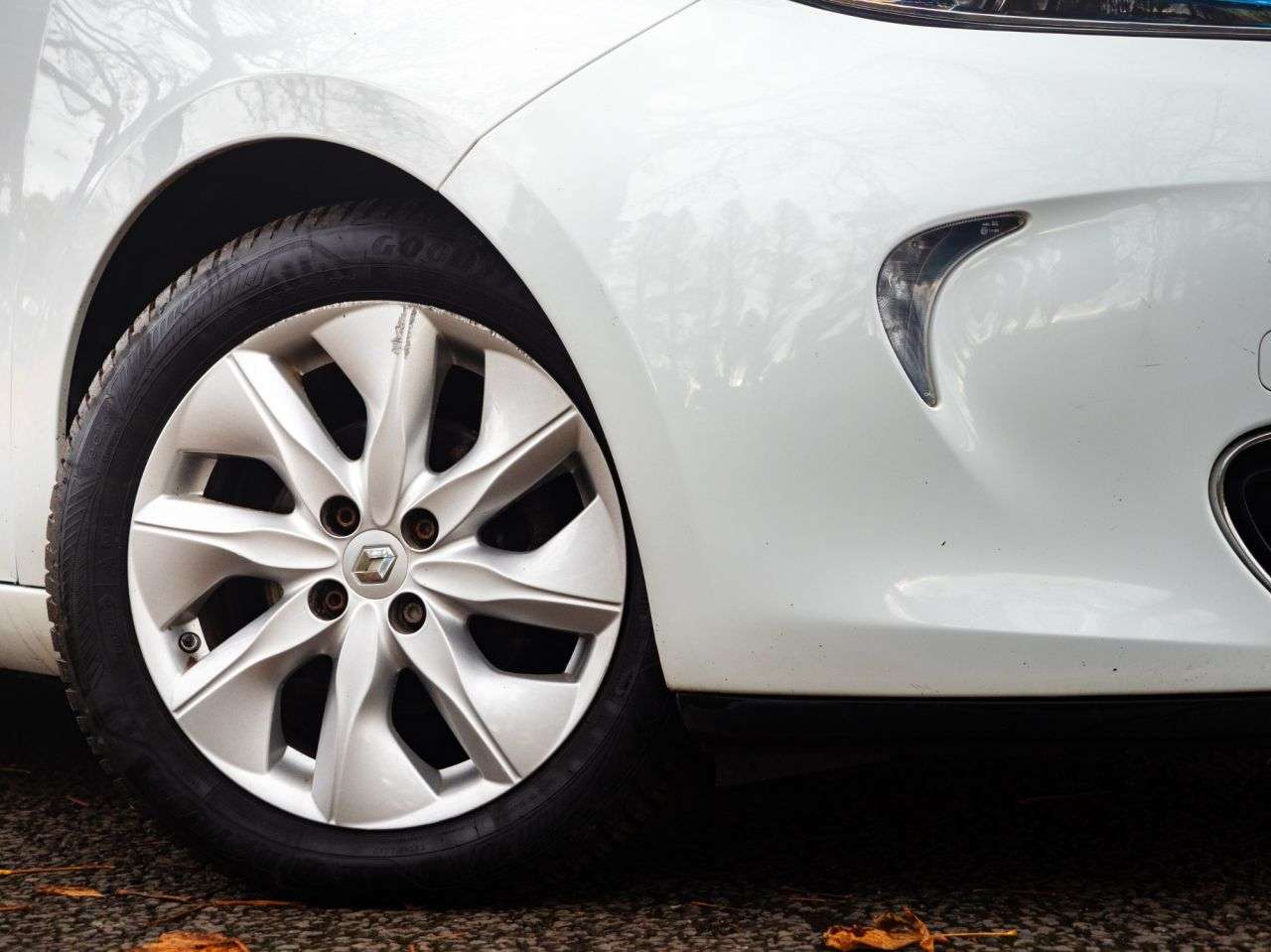 2016 RENAULT ZOE 2016 RENAULT ZOE