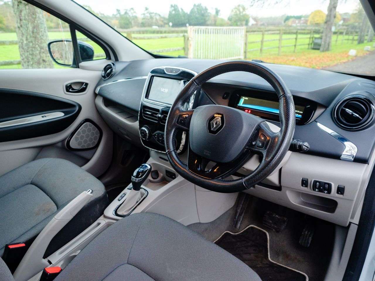 2016 RENAULT ZOE 2016 RENAULT ZOE