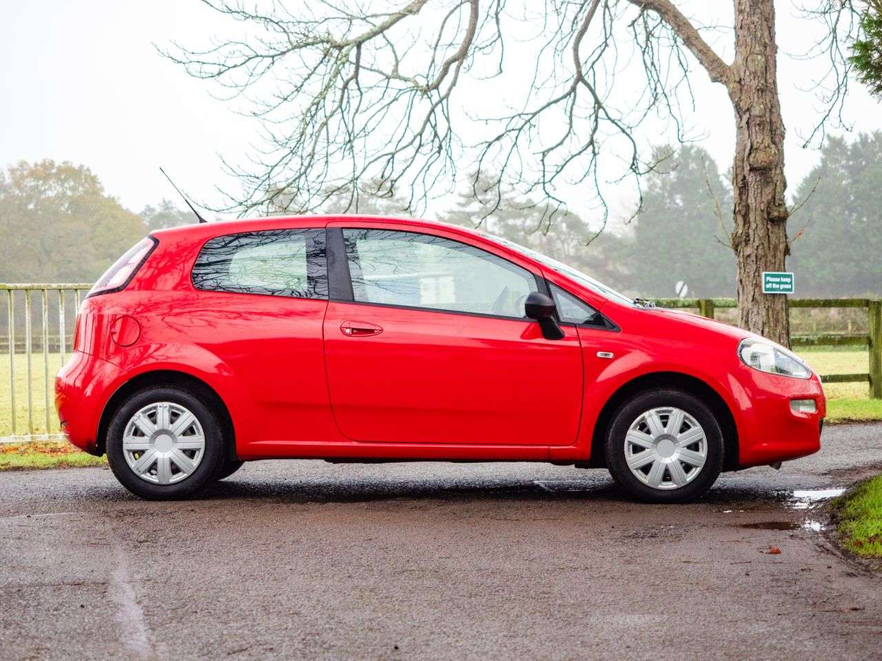 2014 FIAT PUNTO 2014 FIAT PUNTO