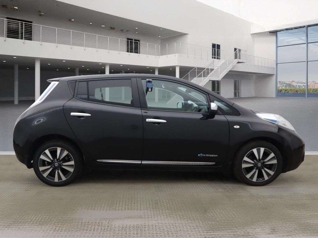 2015 NISSAN LEAF 2015 NISSAN LEAF