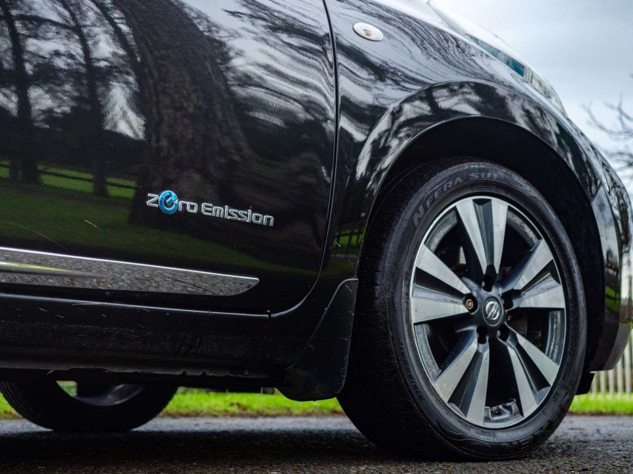 2015 NISSAN LEAF 2015 NISSAN LEAF