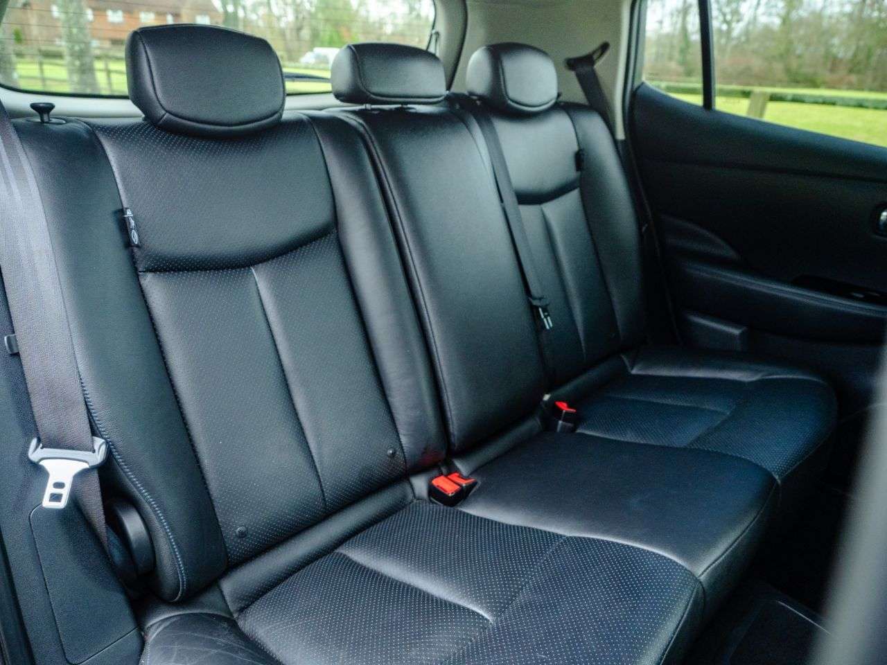 2015 NISSAN LEAF 2015 NISSAN LEAF