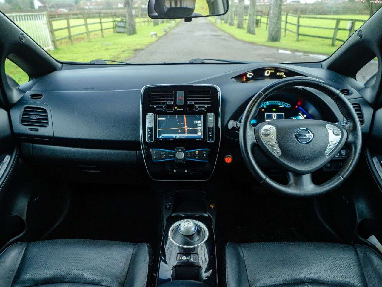 2015 NISSAN LEAF 2015 NISSAN LEAF