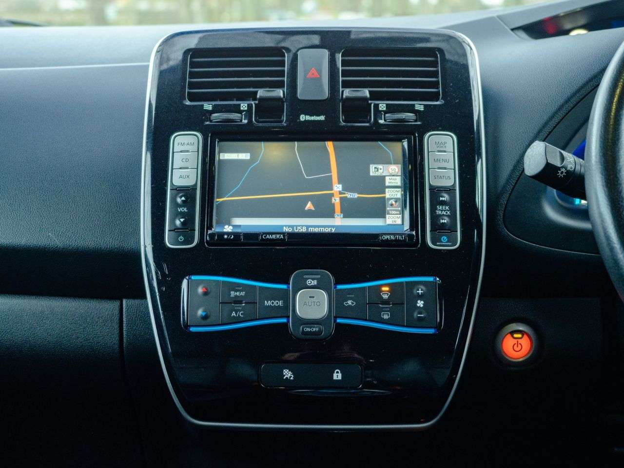 2015 NISSAN LEAF 2015 NISSAN LEAF