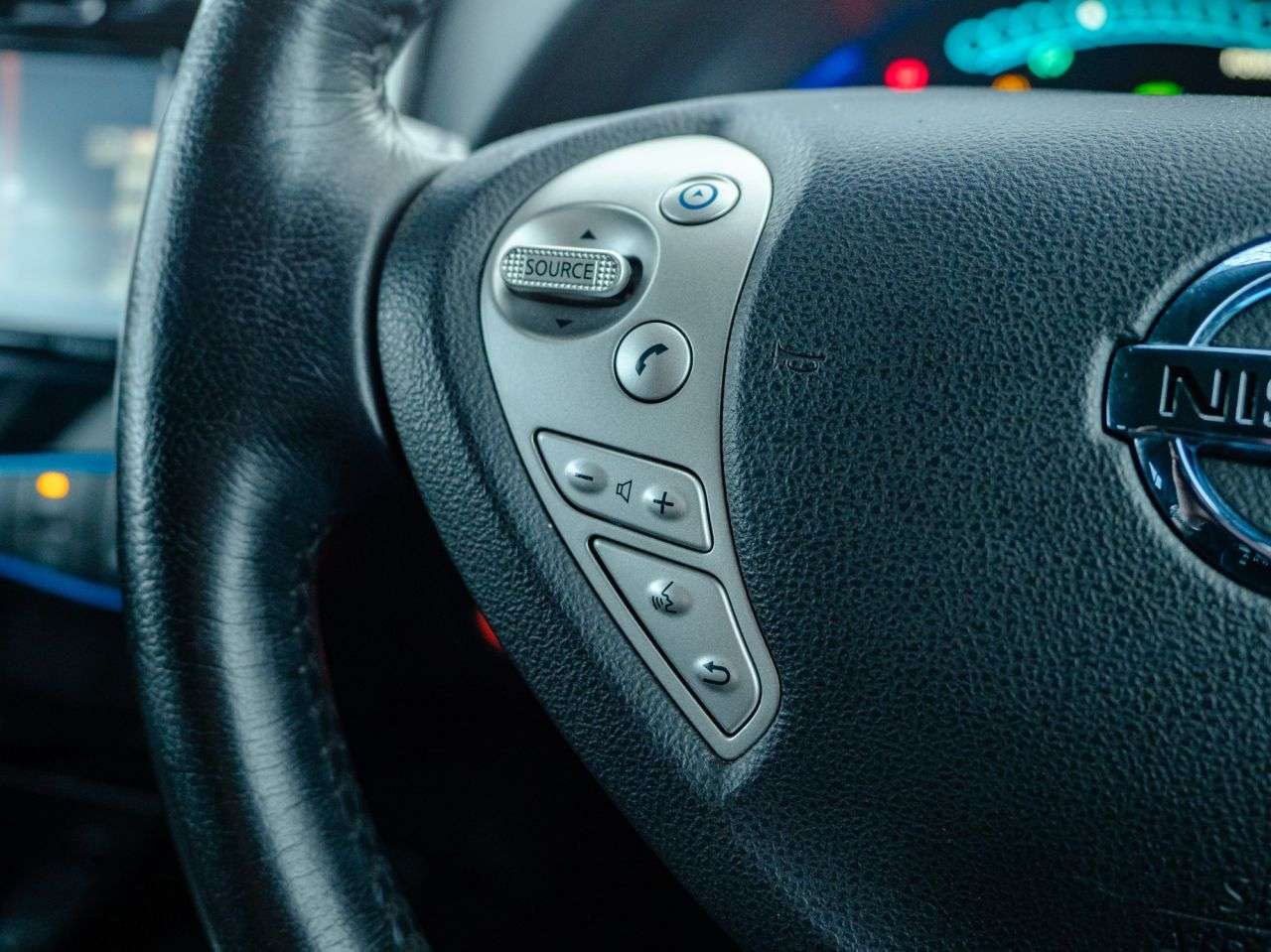 2015 NISSAN LEAF 2015 NISSAN LEAF