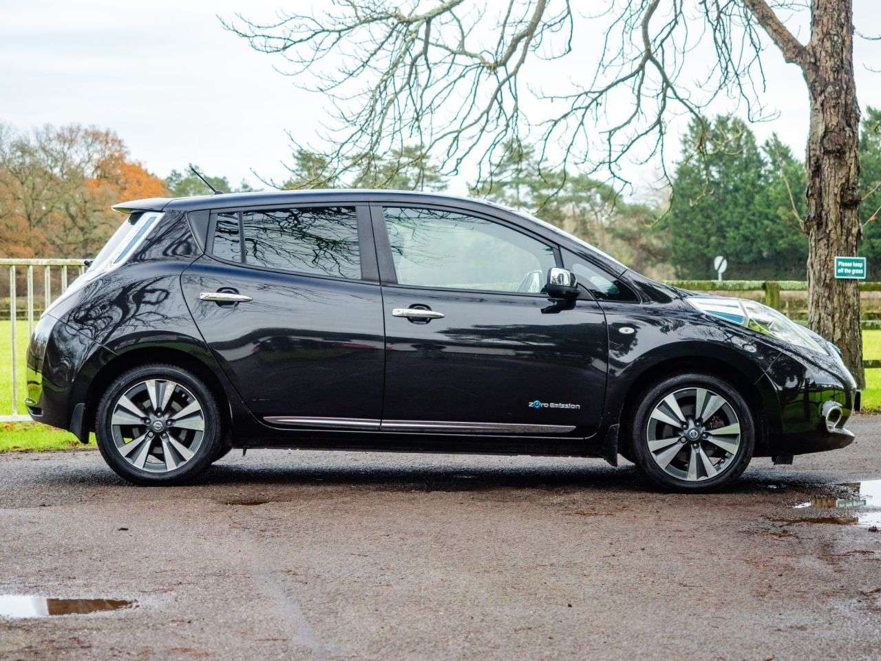2015 NISSAN LEAF 2015 NISSAN LEAF