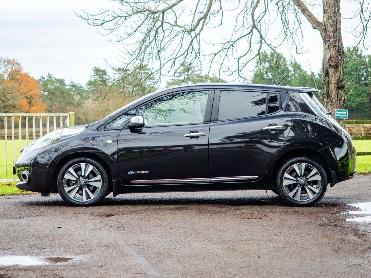 2015 NISSAN LEAF 2015 NISSAN LEAF