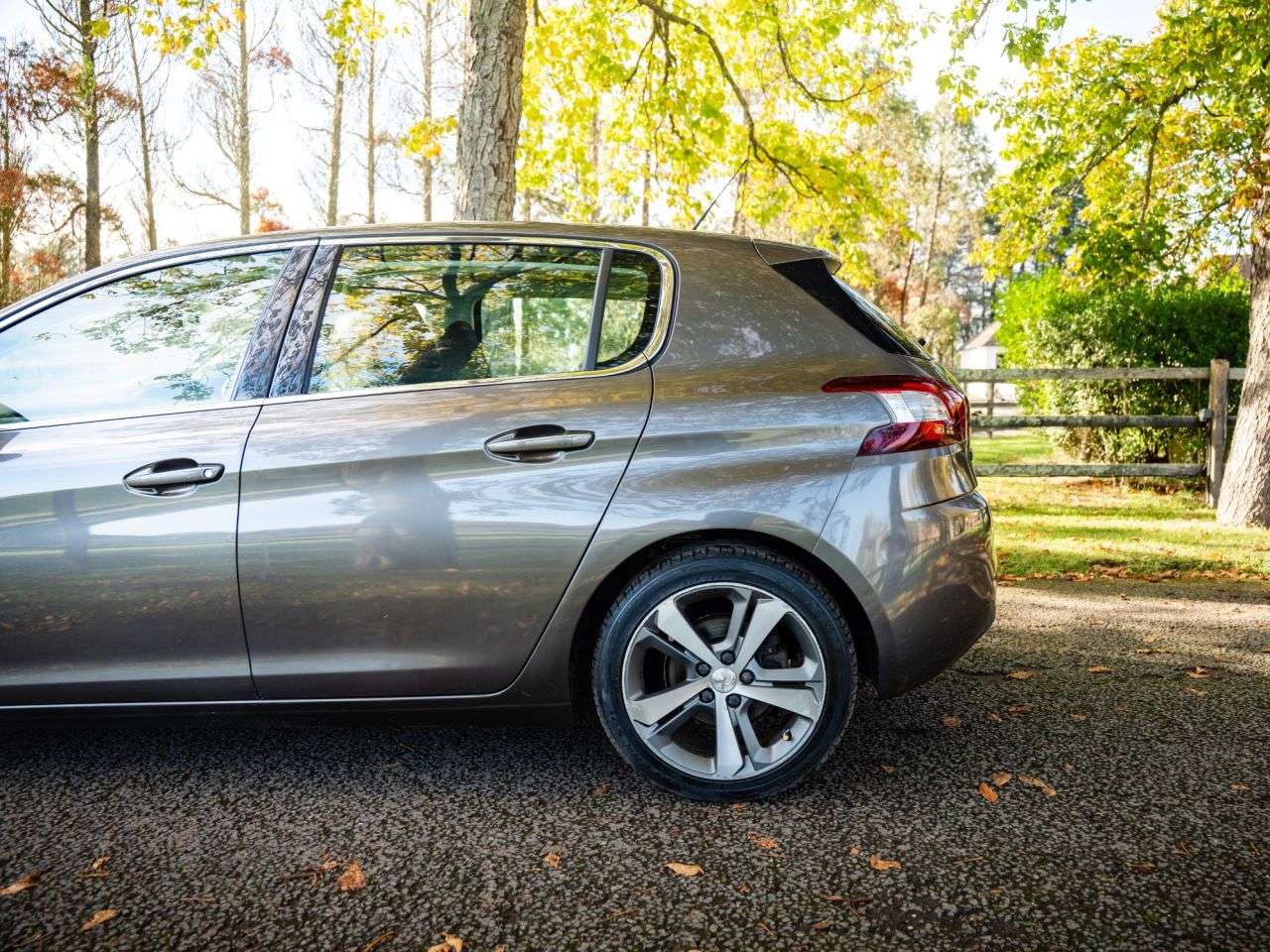 2014 PEUGEOT 308 2014 PEUGEOT 308