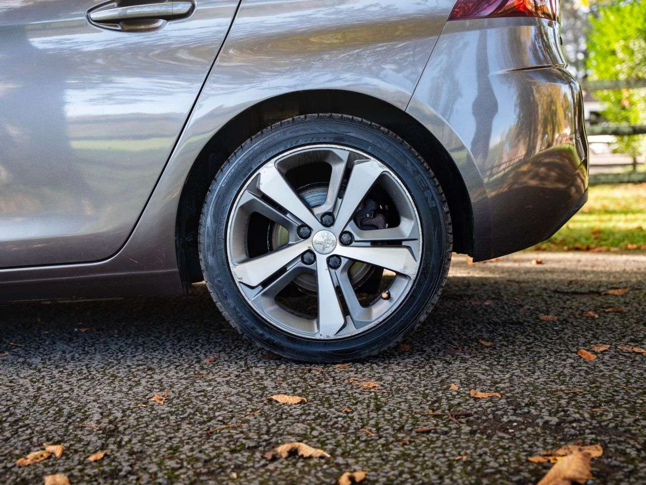 2014 PEUGEOT 308 2014 PEUGEOT 308