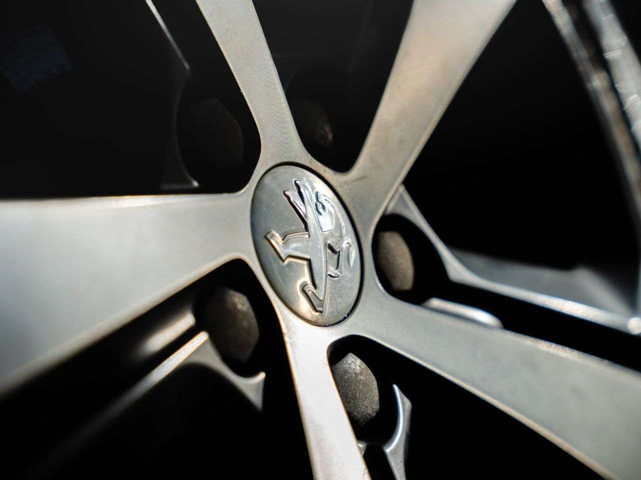2014 PEUGEOT 308 2014 PEUGEOT 308