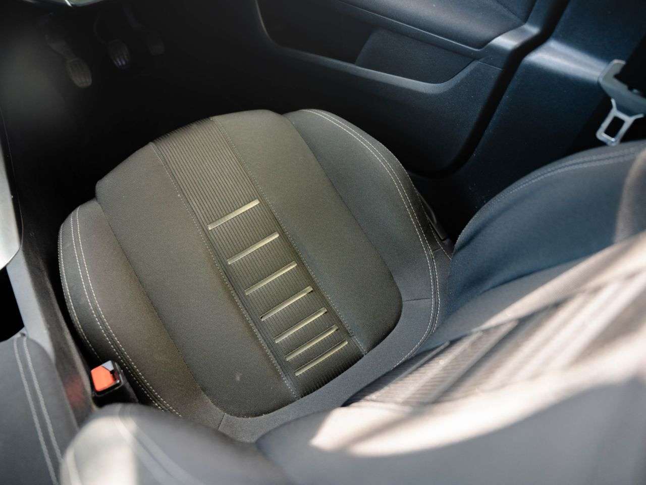 2014 PEUGEOT 308 2014 PEUGEOT 308