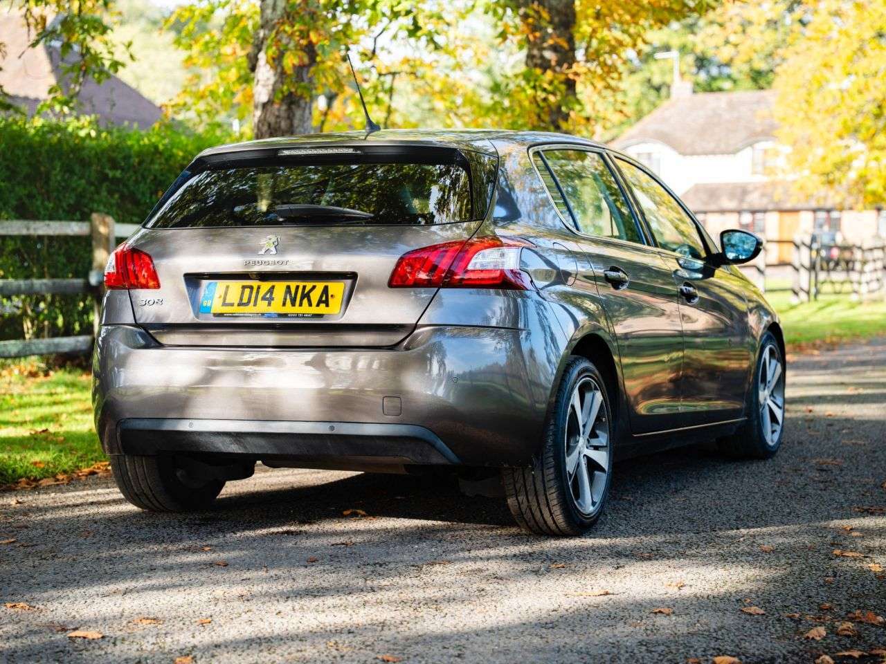 2014 PEUGEOT 308 2014 PEUGEOT 308