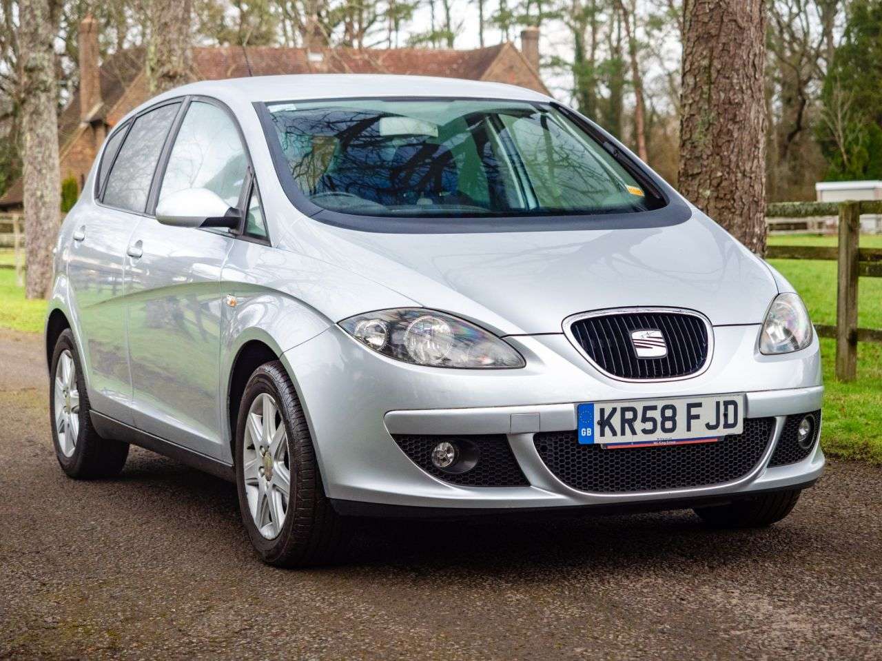 A 2009 SEAT ALTEA 1.6 Stylance MPV 5dr Petrol Manual Euro 4 (102 bhp) CLIMATE CTRL, ALLOYS, P A 2009 SEAT ALTEA 1.6 Stylance MPV 5dr Petrol Manual Euro 4 (102 bhp) CLIMATE CTRL, ALLOYS, P