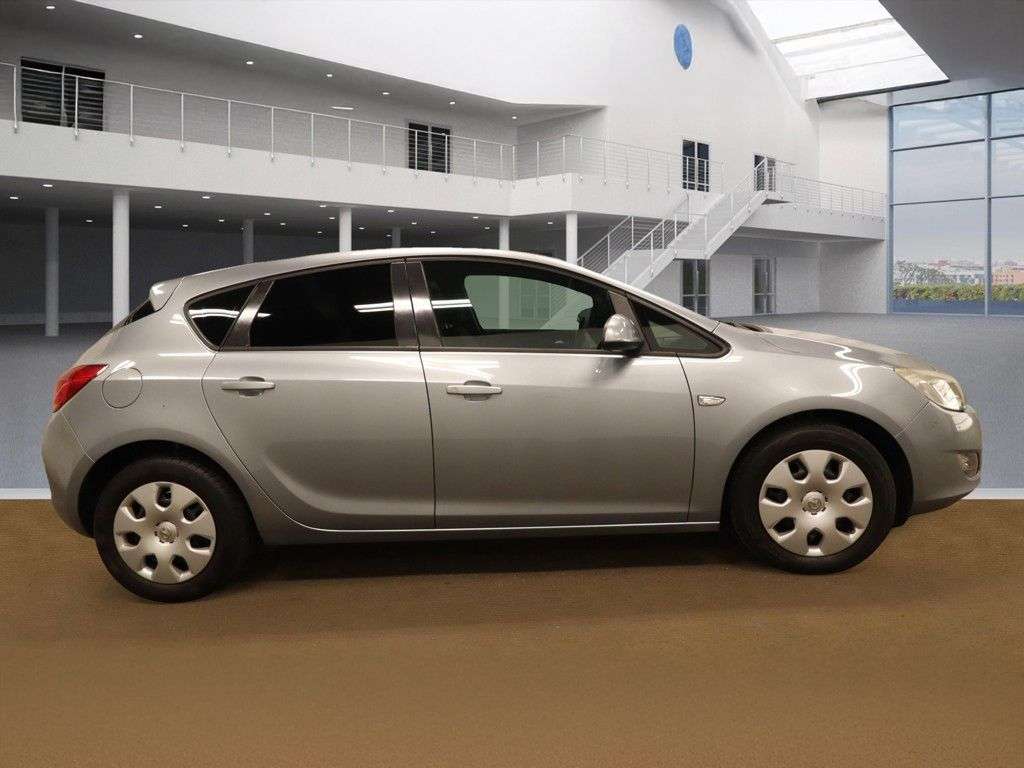 2010 VAUXHALL ASTRA 2010 VAUXHALL ASTRA