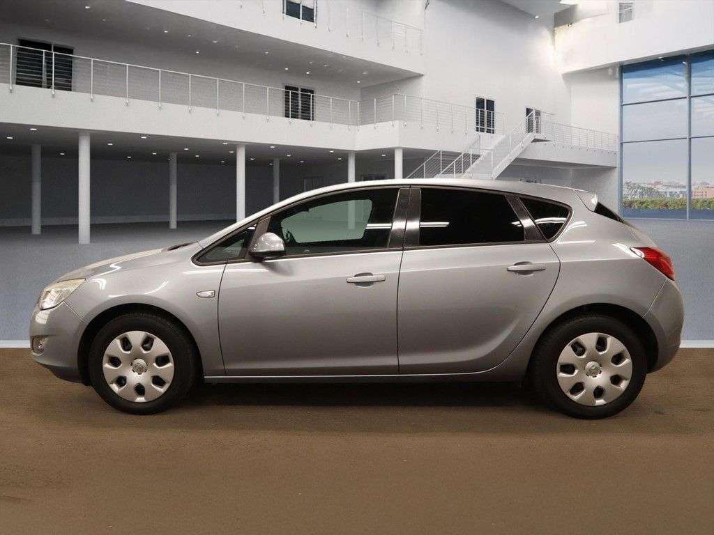 2010 VAUXHALL ASTRA 2010 VAUXHALL ASTRA