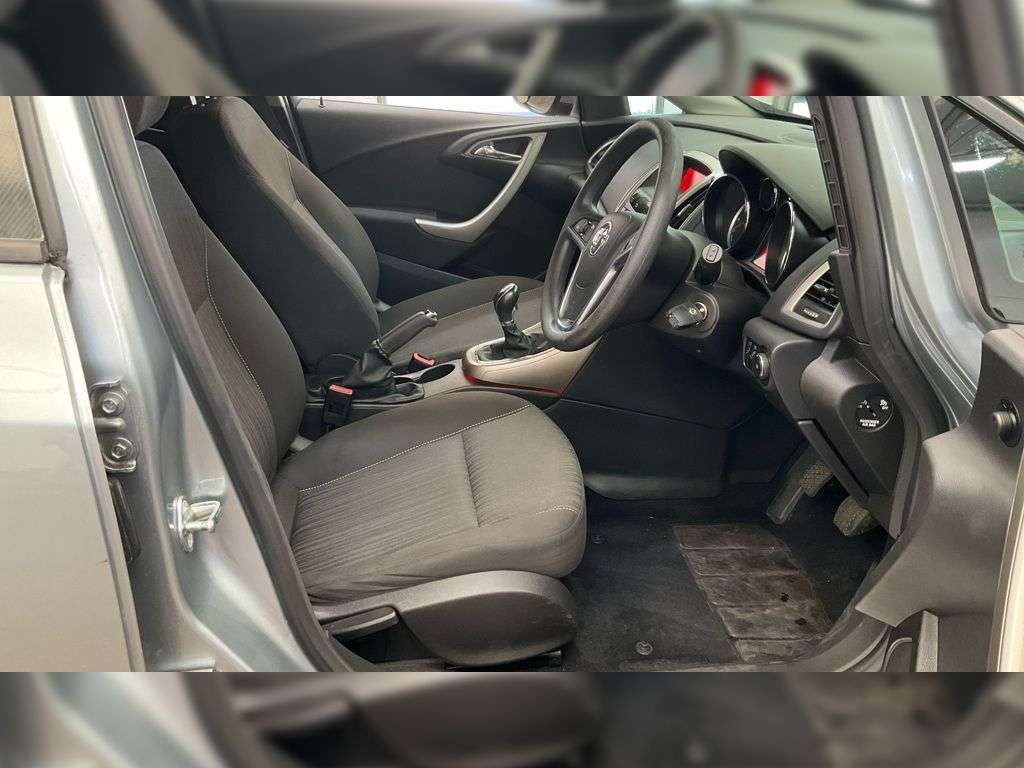 2010 VAUXHALL ASTRA 2010 VAUXHALL ASTRA