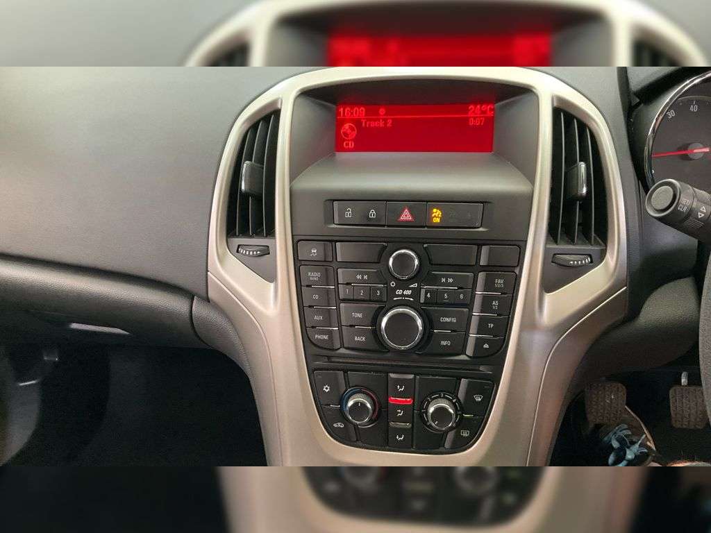 2010 VAUXHALL ASTRA 2010 VAUXHALL ASTRA