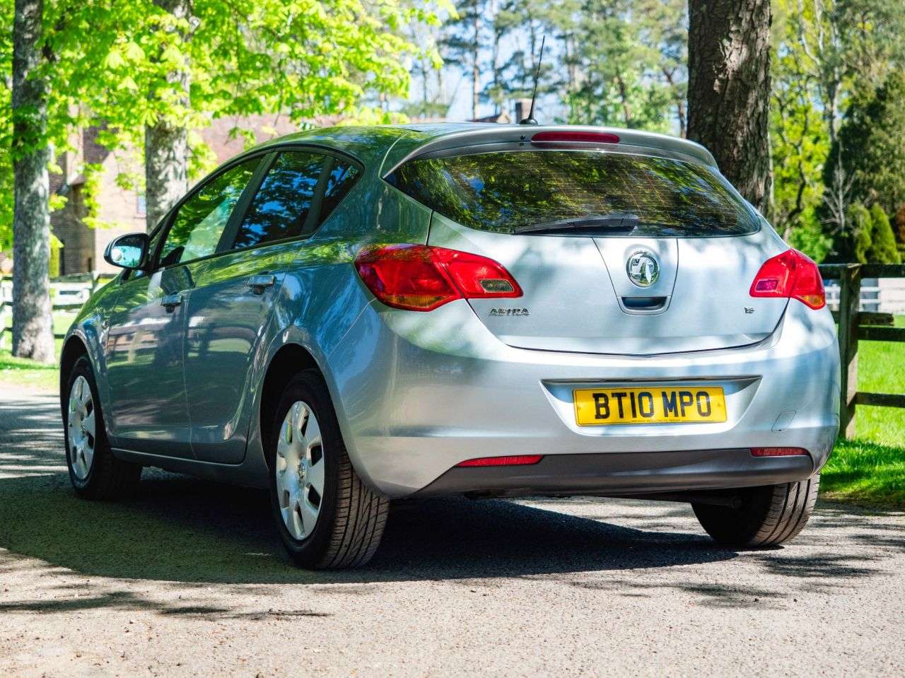 2010 VAUXHALL ASTRA 2010 VAUXHALL ASTRA