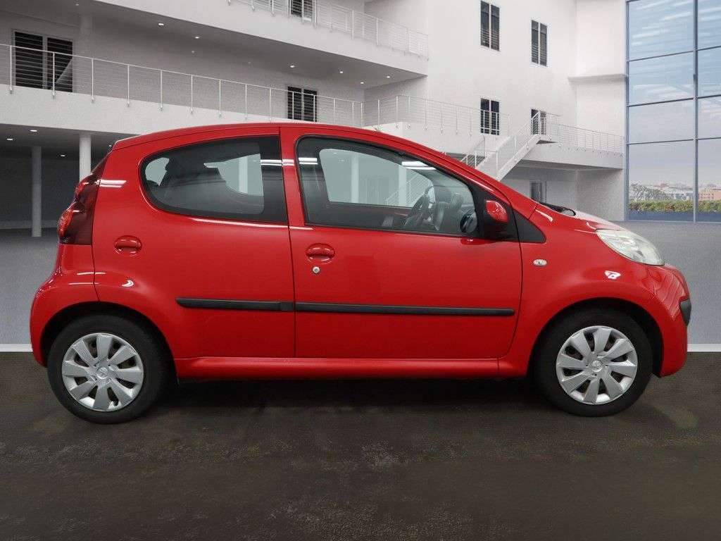 2014 PEUGEOT 107 2014 PEUGEOT 107