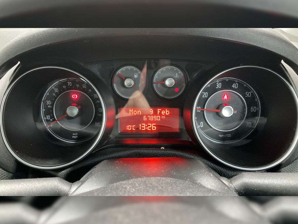 2012 FIAT PUNTO 2012 FIAT PUNTO