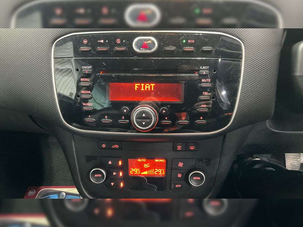 2012 FIAT PUNTO 2012 FIAT PUNTO