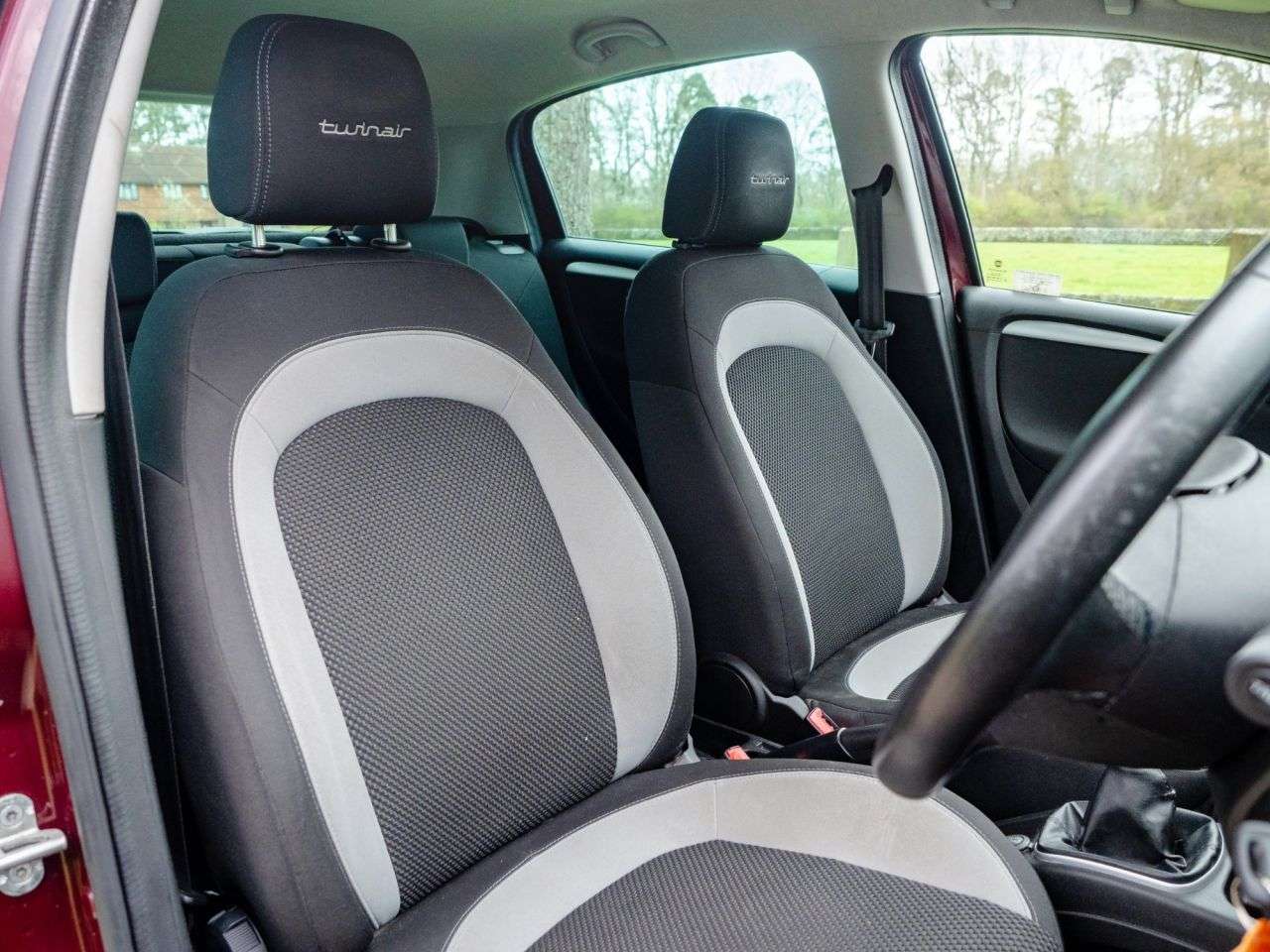 2012 FIAT PUNTO 2012 FIAT PUNTO