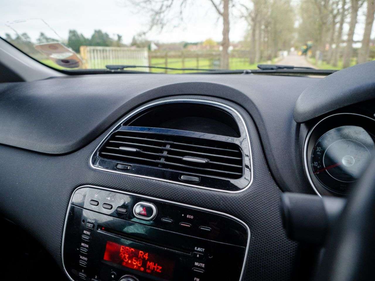 2012 FIAT PUNTO 2012 FIAT PUNTO