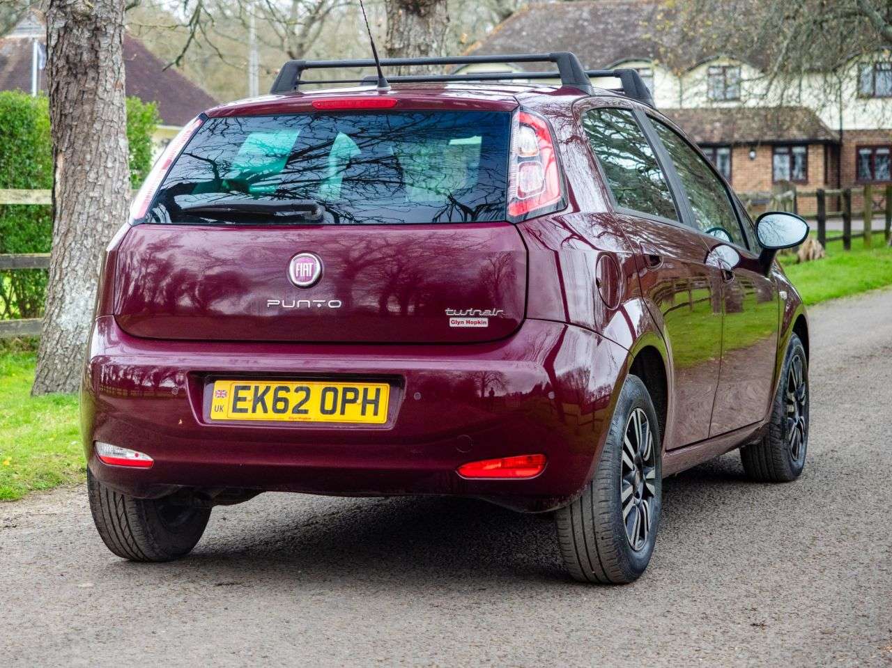 2012 FIAT PUNTO 2012 FIAT PUNTO