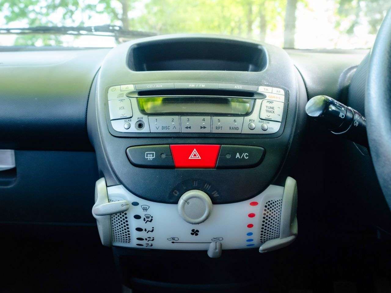 2013 TOYOTA AYGO 2013 TOYOTA AYGO