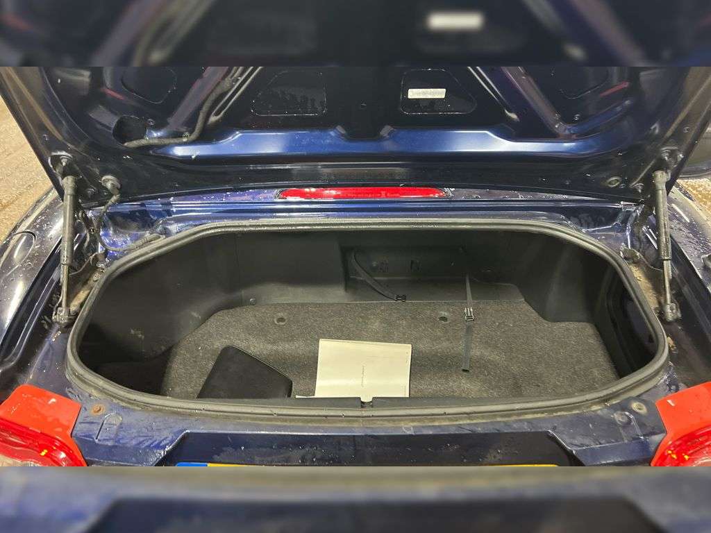 2009 MAZDA MX-5 2009 MAZDA MX-5