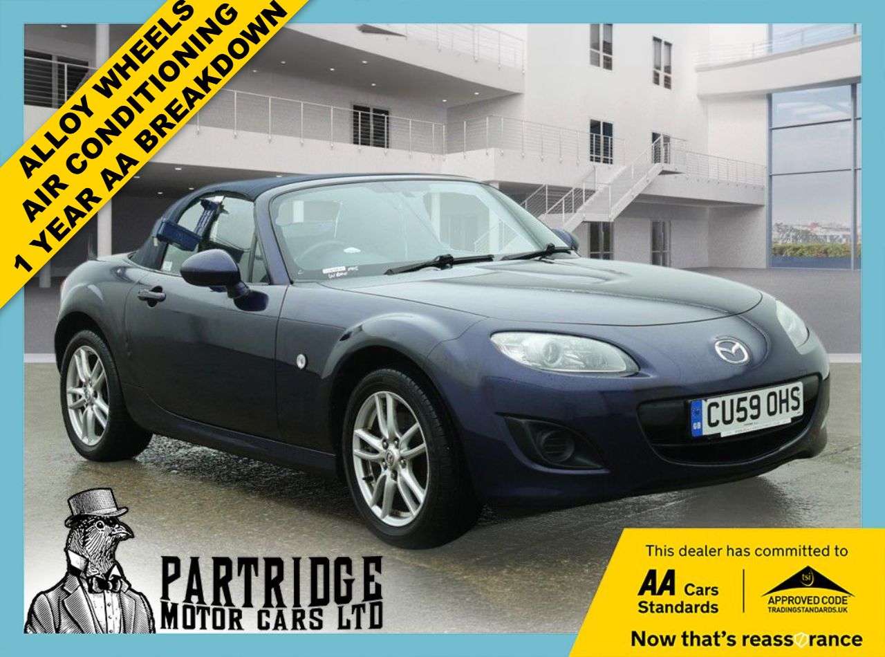 A 2009 MAZDA MX-5 1.8i SE Convertible 2dr Petrol Manual Euro 4 (126 ps) AIR CON, ALLOYS, SOFT A 2009 MAZDA MX-5 1.8i SE Convertible 2dr Petrol Manual Euro 4 (126 ps) AIR CON, ALLOYS, SOFT