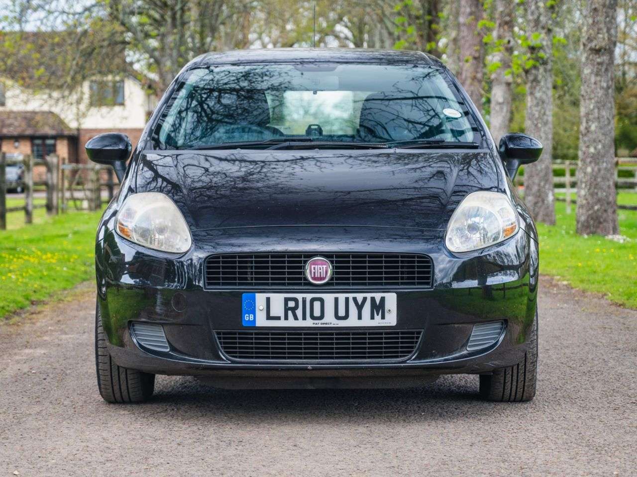 A 2010 FIAT GRANDE PUNTO 1.4 Sound Hatchback 5dr Petrol Manual Euro 4 (77 bhp) LOW MILES, CHEAP INSR A 2010 FIAT GRANDE PUNTO 1.4 Sound Hatchback 5dr Petrol Manual Euro 4 (77 bhp) LOW MILES, CHEAP INSR