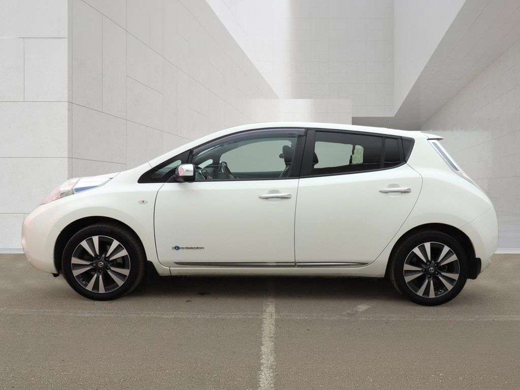 2017 NISSAN LEAF 2017 NISSAN LEAF