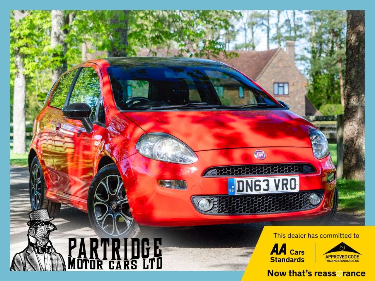 A 2013 FIAT PUNTO 1.4 Sporting Hatchback 3dr Petrol Manual Euro 5 (s/s) (77 bhp) AIR CON, PRI A 2013 FIAT PUNTO 1.4 Sporting Hatchback 3dr Petrol Manual Euro 5 (s/s) (77 bhp) AIR CON, PRI