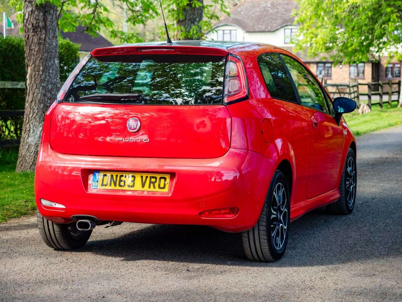 2013 FIAT PUNTO 2013 FIAT PUNTO