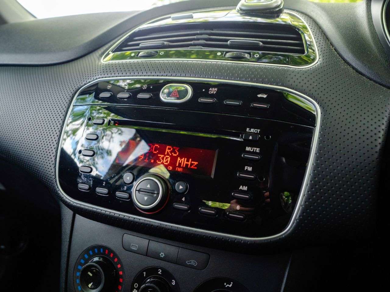 2011 FIAT PUNTO EVO 2011 FIAT PUNTO EVO
