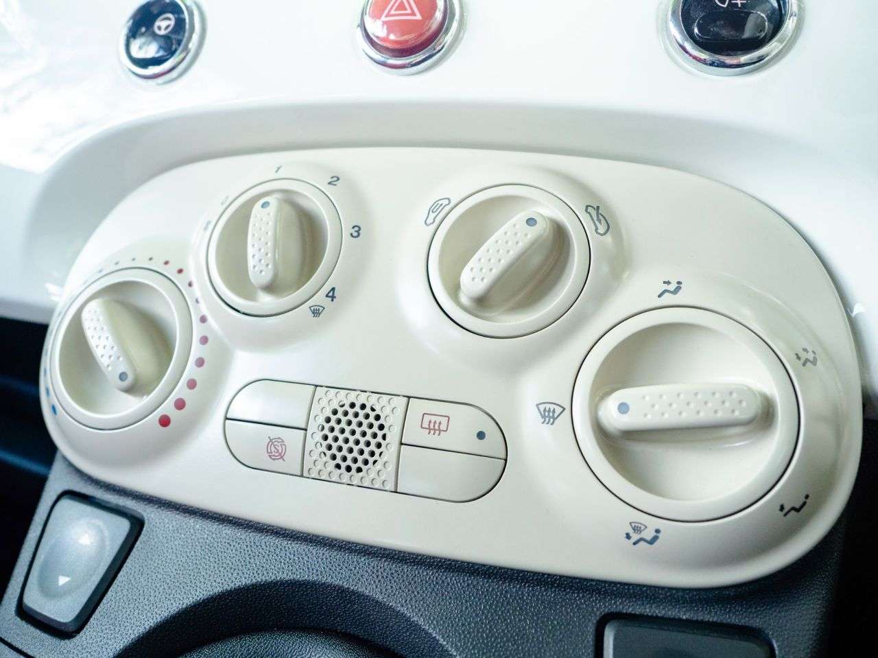 2014 FIAT 500 2014 FIAT 500