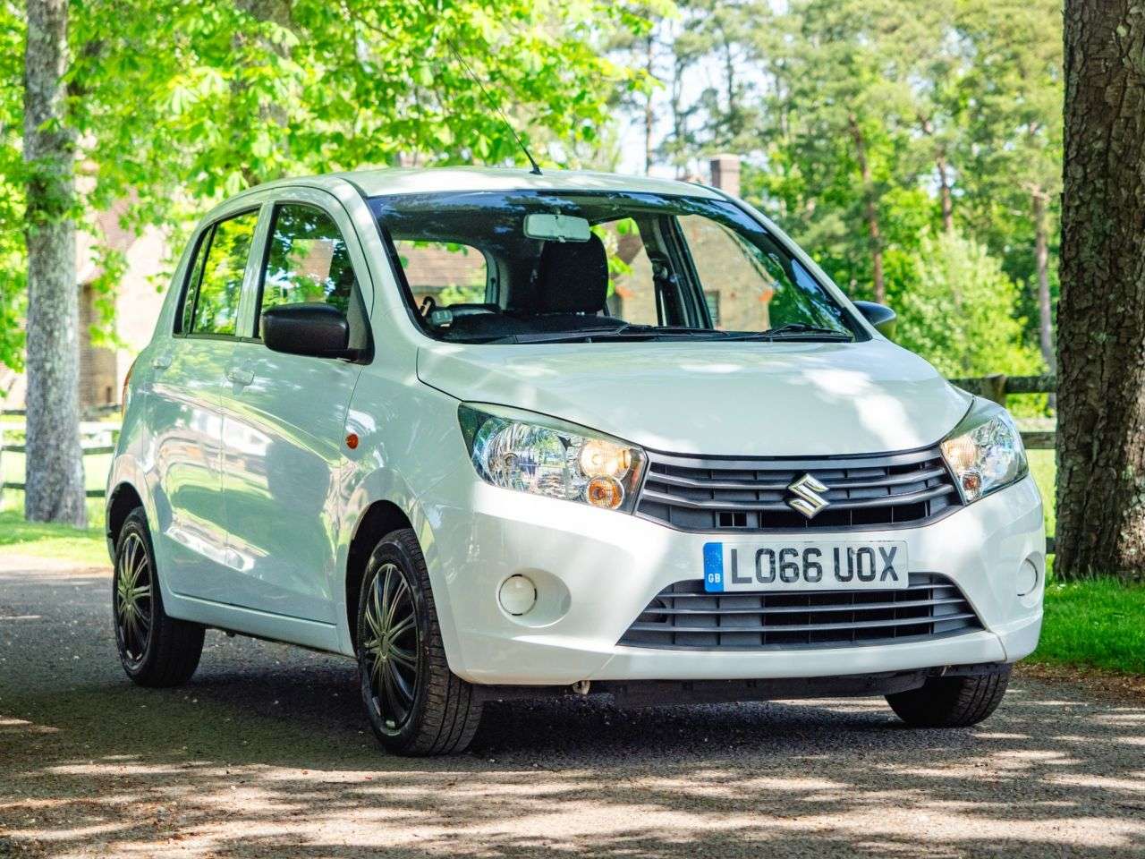 A 2016 SUZUKI CELERIO 1.0 SZ2 Hatchback 5dr Petrol Manual Euro 6 (68 ps) LOW MILES, ELEC WINDOWS, A 2016 SUZUKI CELERIO 1.0 SZ2 Hatchback 5dr Petrol Manual Euro 6 (68 ps) LOW MILES, ELEC WINDOWS,