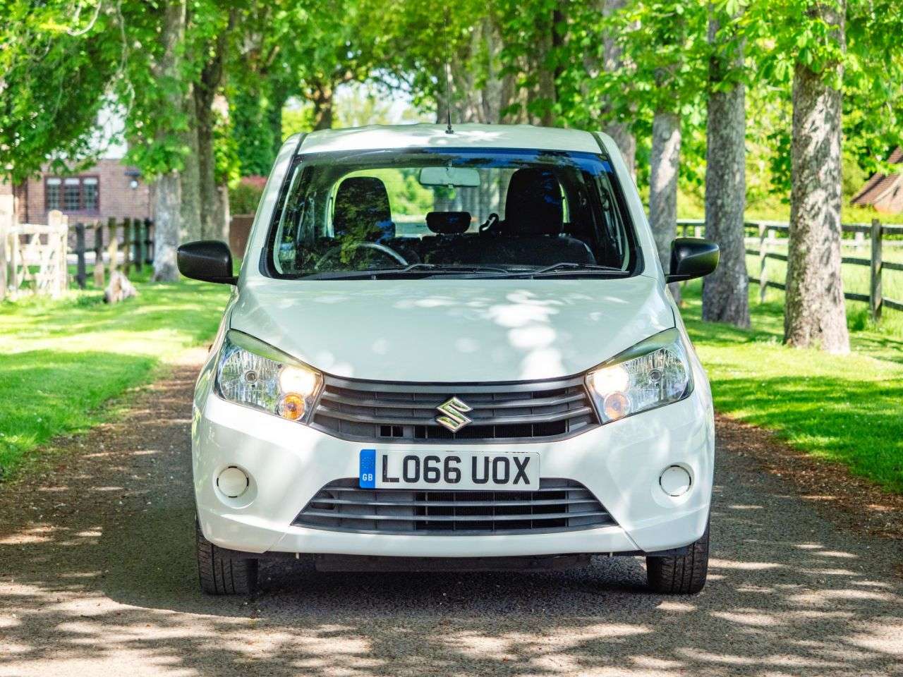A 2016 SUZUKI CELERIO 1.0 SZ2 Hatchback 5dr Petrol Manual Euro 6 (68 ps) LOW MILES, ELEC WINDOWS, A 2016 SUZUKI CELERIO 1.0 SZ2 Hatchback 5dr Petrol Manual Euro 6 (68 ps) LOW MILES, ELEC WINDOWS,
