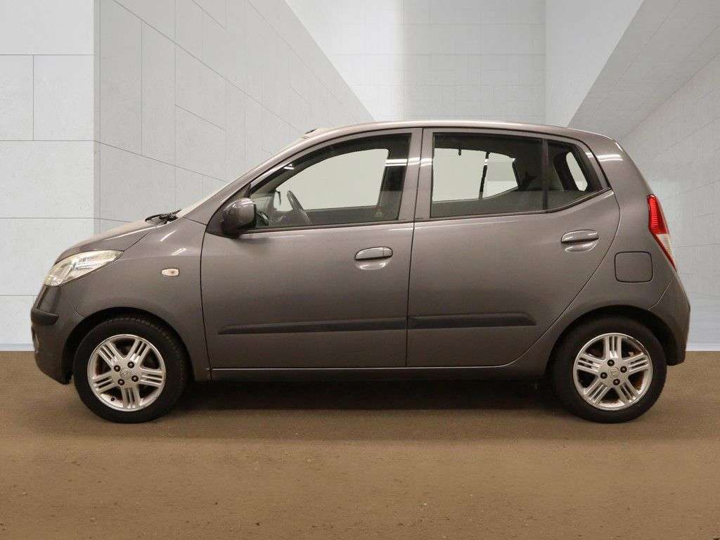 2010 HYUNDAI I10 2010 HYUNDAI I10