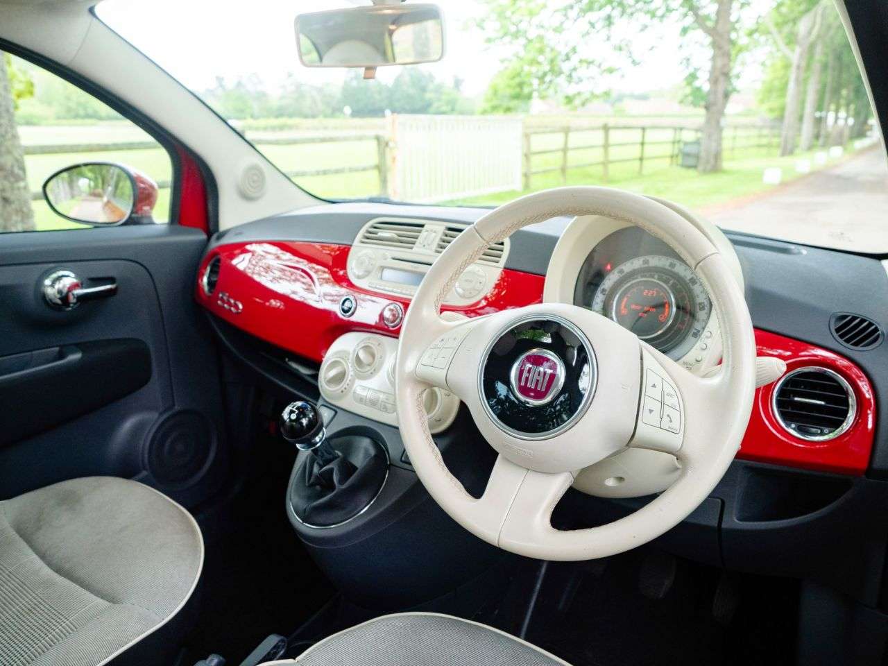 2014 FIAT 500 2014 FIAT 500