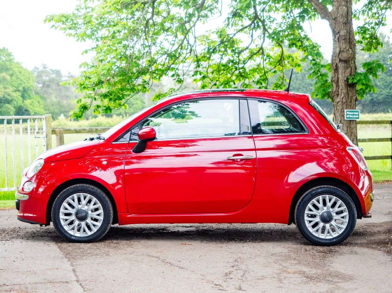 2014 FIAT 500 2014 FIAT 500