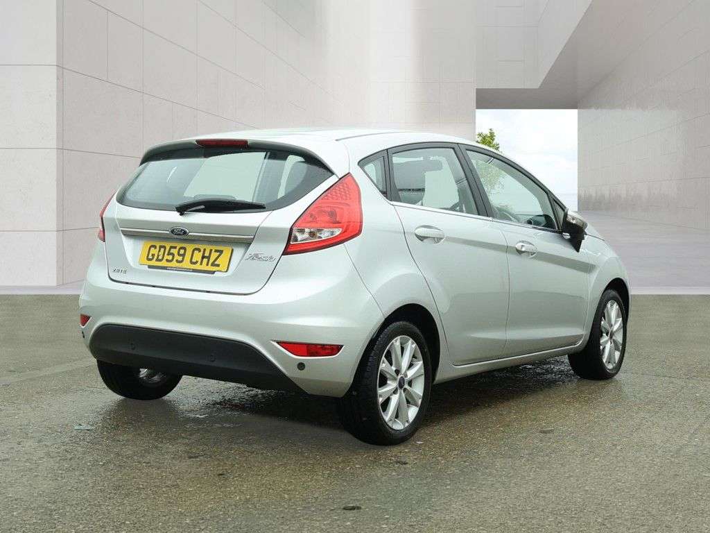 2010 FORD FIESTA 2010 FORD FIESTA