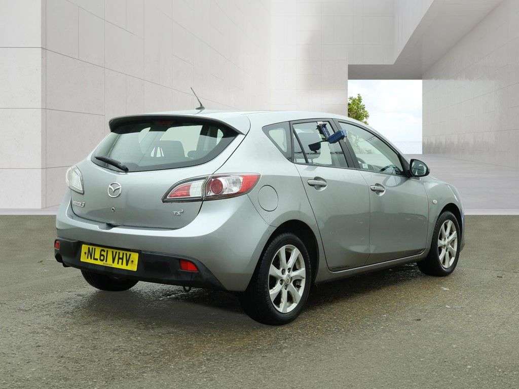 2011 MAZDA MAZDA3 2011 MAZDA MAZDA3