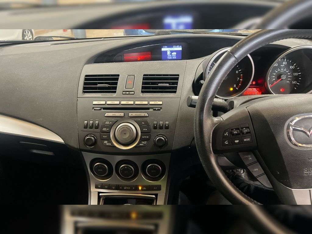 2011 MAZDA MAZDA3 2011 MAZDA MAZDA3